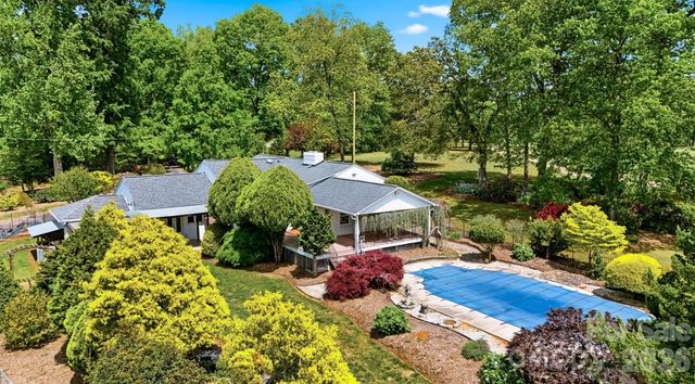 3485 Bridgeford Lane, Newton, NC 28658