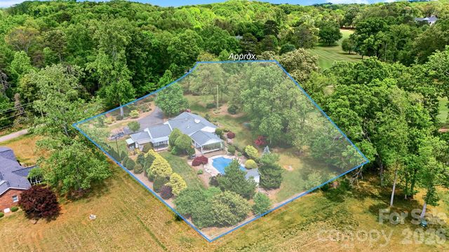 3485 Bridgeford Lane, Newton, NC 28658