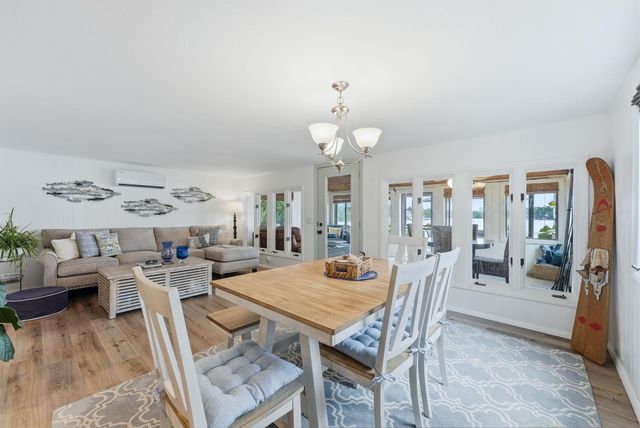 140 Lane 221BA Hamilton Lk, Hamilton, IN 46742