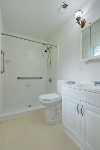 1855 Hopkins Drive, Tallahassee, FL 32303