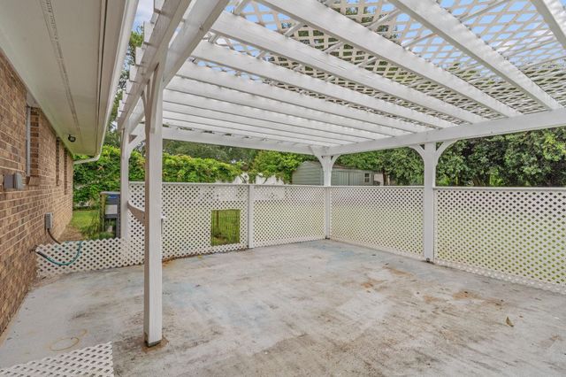 1855 Hopkins Drive, Tallahassee, FL 32303
