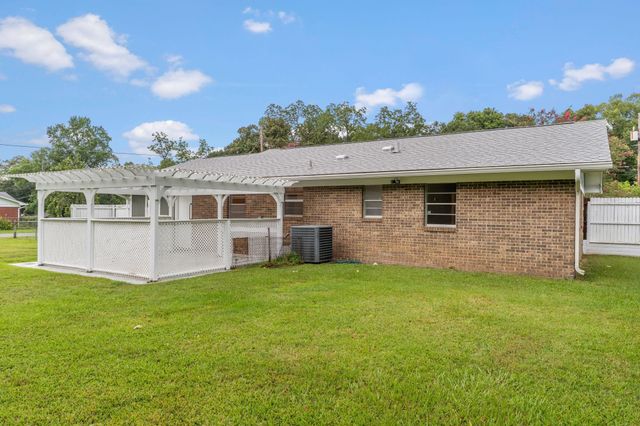 1855 Hopkins Drive, Tallahassee, FL 32303