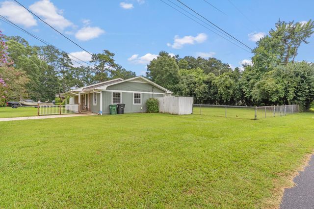 1855 Hopkins Drive, Tallahassee, FL 32303