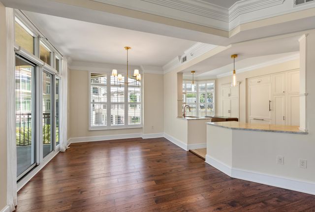 222 S Plaza Court, Mount Pleasant, SC 29464