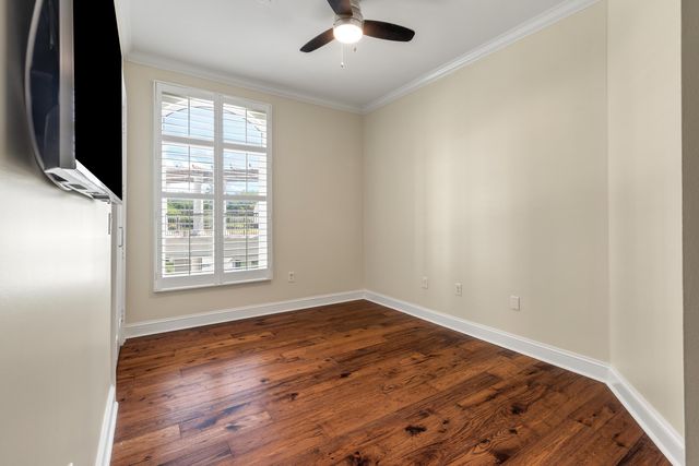 222 S Plaza Court, Mount Pleasant, SC 29464