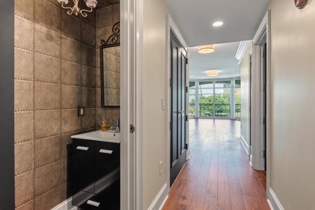 222 S Plaza Court, Mount Pleasant, SC 29464