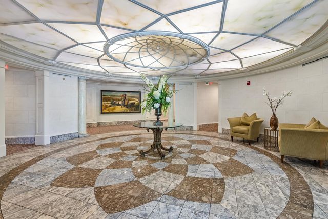 222 S Plaza Court, Mount Pleasant, SC 29464