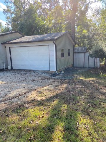 152 Woodpecker, Livingston, TX 77351