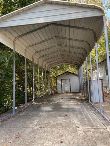 152 Woodpecker, Livingston, TX 77351