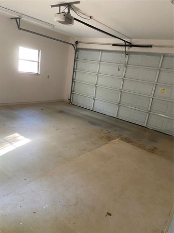 152 Woodpecker, Livingston, TX 77351