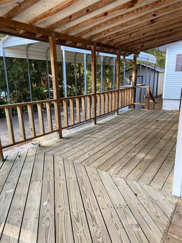 152 Woodpecker, Livingston, TX 77351