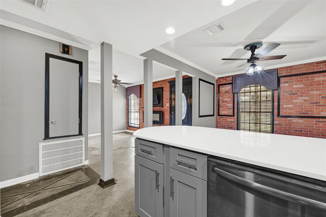 6319 Bluestone Drive, Houston, TX 77016