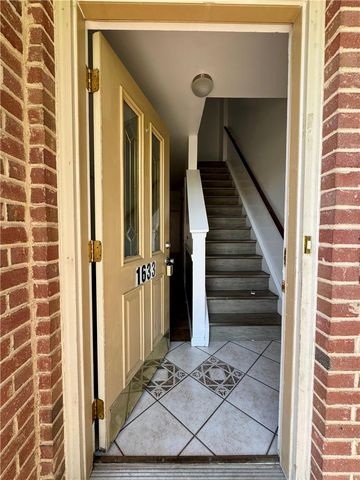 1633 Cedar Street, Allentown City, PA 18109