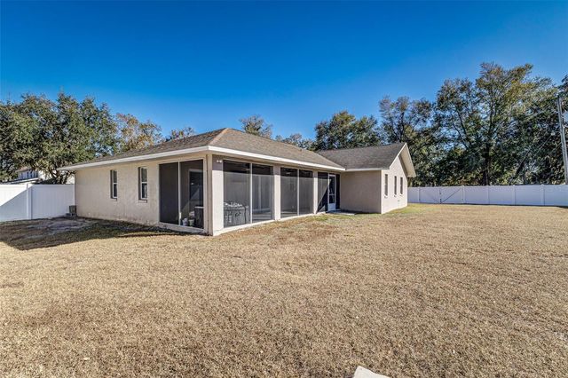 703 N POLK AVENUE, Fort Meade, FL 33841