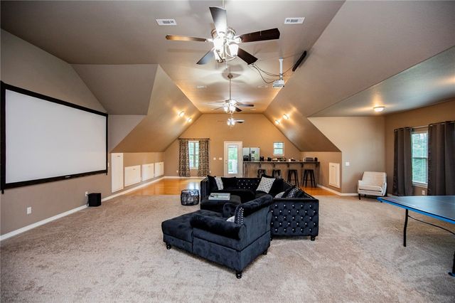 11010 Meadow Lark Road, Rogers, AR 72756