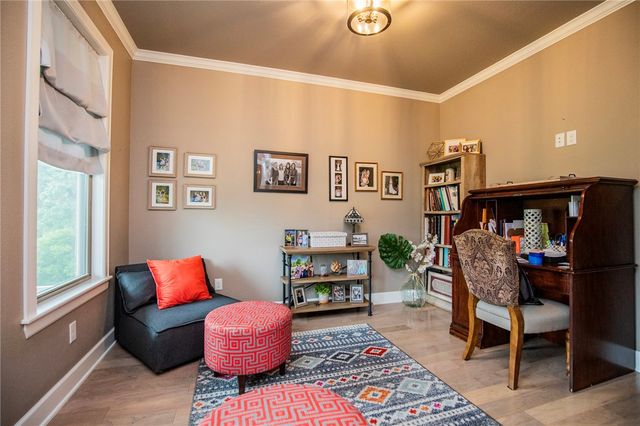 11010 Meadow Lark Road, Rogers, AR 72756