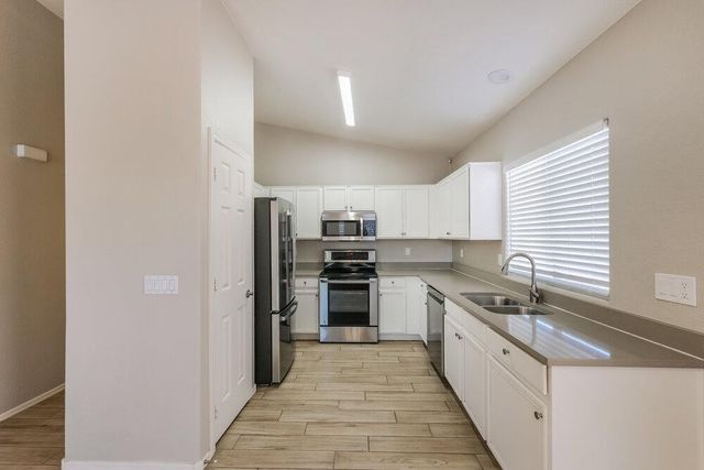 3430 N Saffron, Mesa, AZ 85215