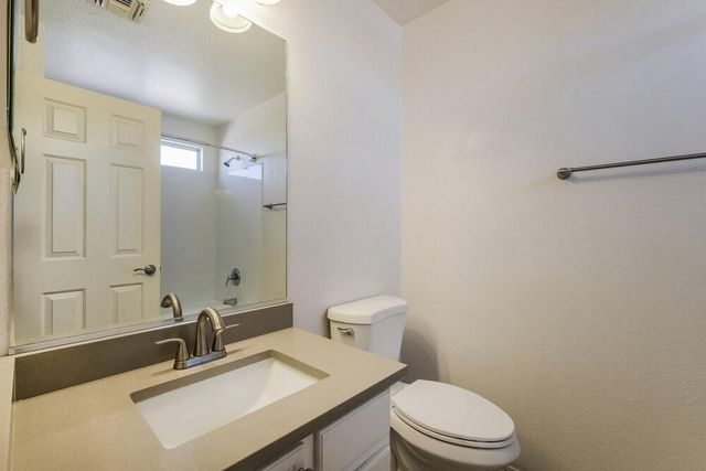 3430 N Saffron, Mesa, AZ 85215