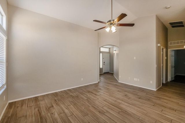 3430 N Saffron, Mesa, AZ 85215
