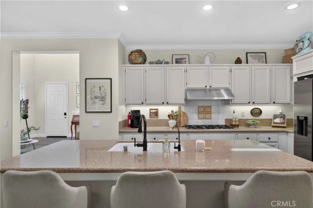 22 Mossdale Court, Azusa, CA 91702