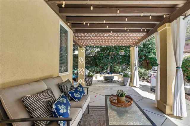 22 Mossdale Court, Azusa, CA 91702