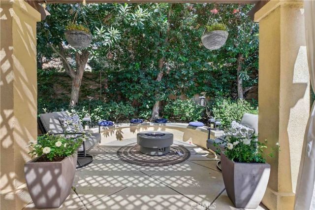 22 Mossdale Court, Azusa, CA 91702