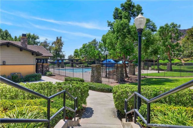 22 Mossdale Court, Azusa, CA 91702