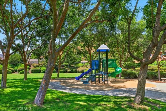 22 Mossdale Court, Azusa, CA 91702