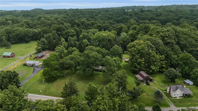 8415 Sisson Highway, Eden, NY 14057