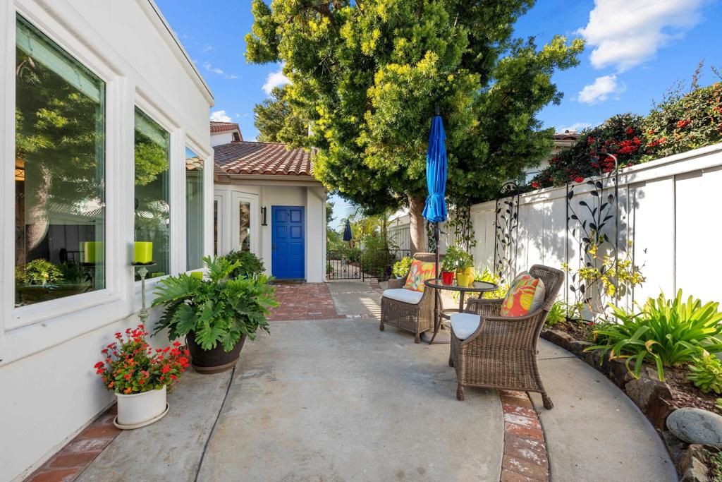 4661 Cordoba Way, Oceanside, CA 92056 — photo 2