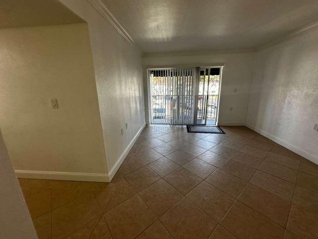 1201 Lake Victoria Drive P, West Palm Beach, FL 33411