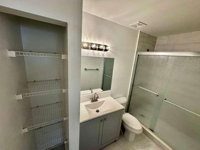 1201 Lake Victoria Drive P, West Palm Beach, FL 33411