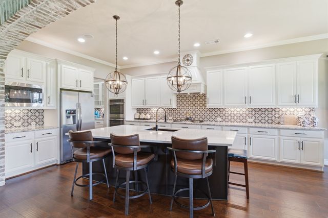 8713 Gardenia Drive, Denton, TX 76207