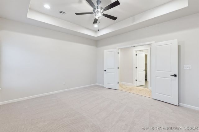 205 W 164th Place S, Glenpool, OK 74033