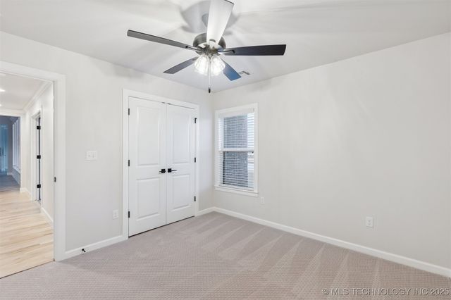 205 W 164th Place S, Glenpool, OK 74033