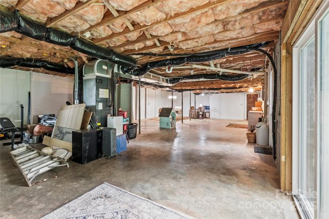 4515 Diamond Street, Hudson, NC 28638