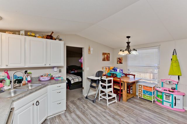 1200 Lonnie Way, Fruita, CO 81521