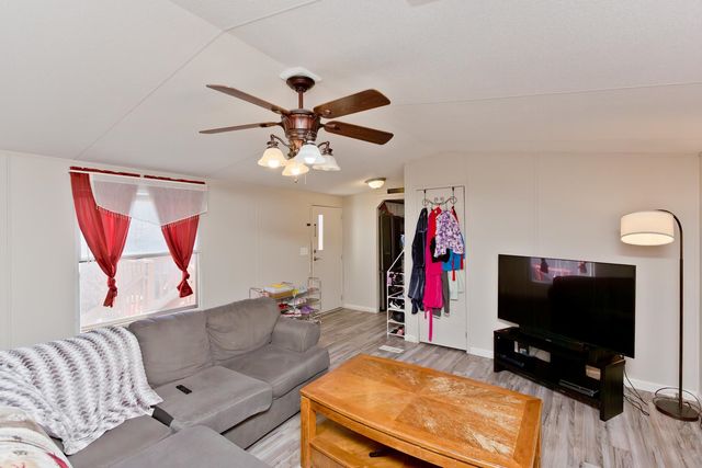 1200 Lonnie Way, Fruita, CO 81521
