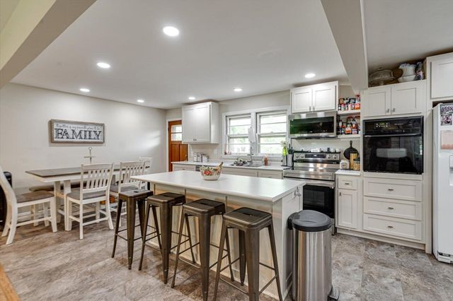 908 Highland Avenue, Jasper, TN 37347