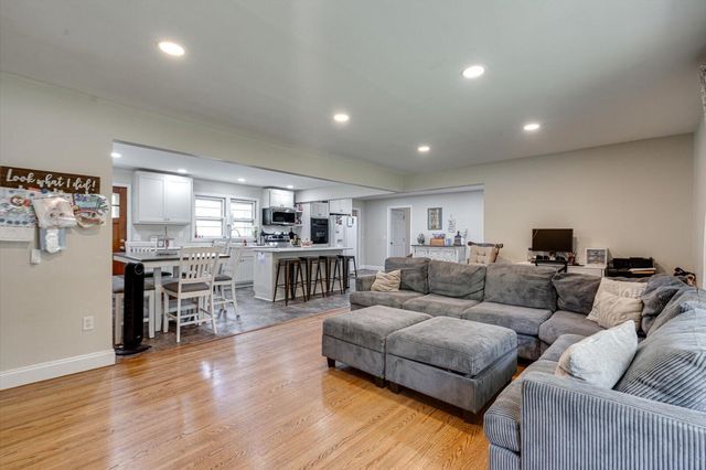 908 Highland Avenue, Jasper, TN 37347