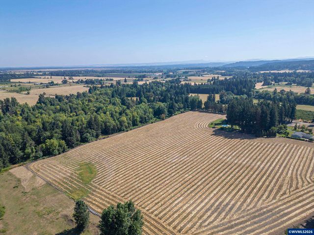 36765 Glaser Dr, Scio, OR 97374