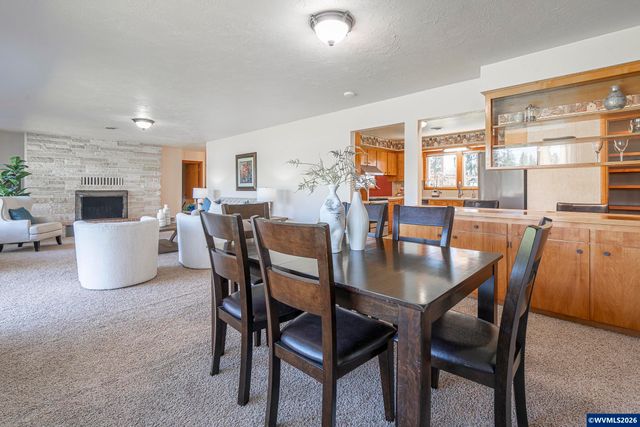 36765 Glaser Dr, Scio, OR 97374