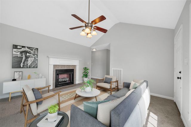 1232 Channelview Dr, Clarksville, TN 37040