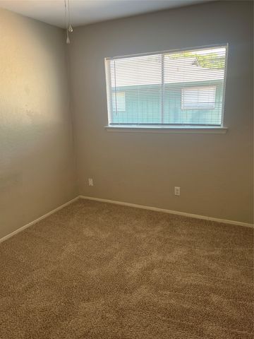2609 San Sabastian Circle, Grand Prairie, TX 75052