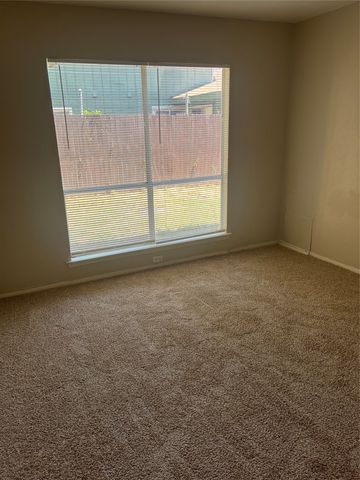 2609 San Sabastian Circle, Grand Prairie, TX 75052