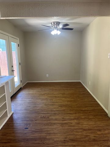 2609 San Sabastian Circle, Grand Prairie, TX 75052