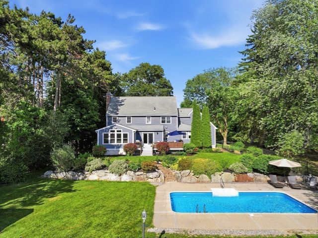 45 Boylston Circle, Shrewsbury, MA 01545