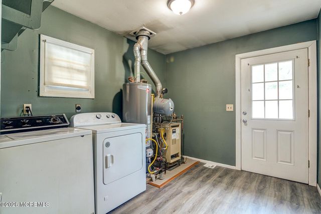 2 Catalina Court, Toms River, NJ 08753