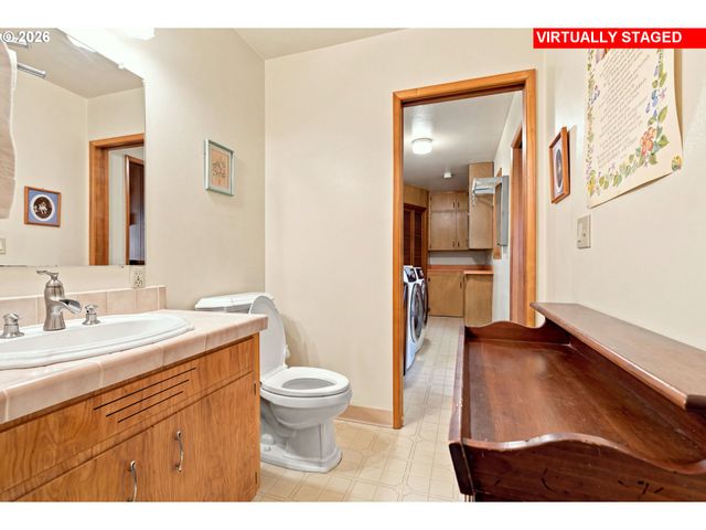 12950 Sw 135TH Ave, Tigard, OR 97223