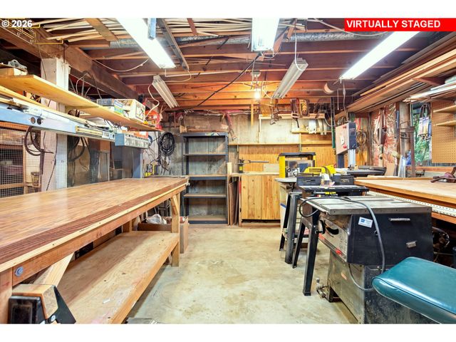12950 Sw 135TH Ave, Tigard, OR 97223
